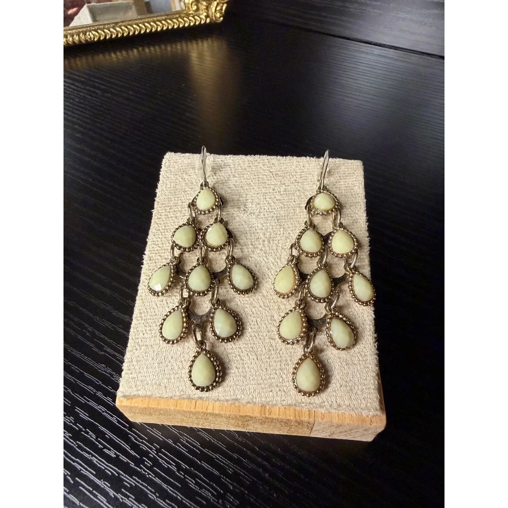 Vintage Style Cream Teardrop Chandelier Earrings Antiqued Silver Tone Boho Drop